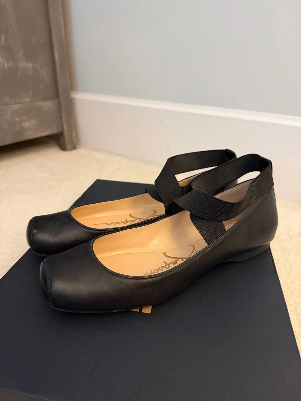 Jessica Simpson Black Leather Ankle-Strap Ballet Flats